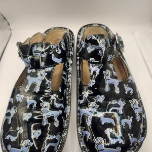 Alegria Dog lovers loafers